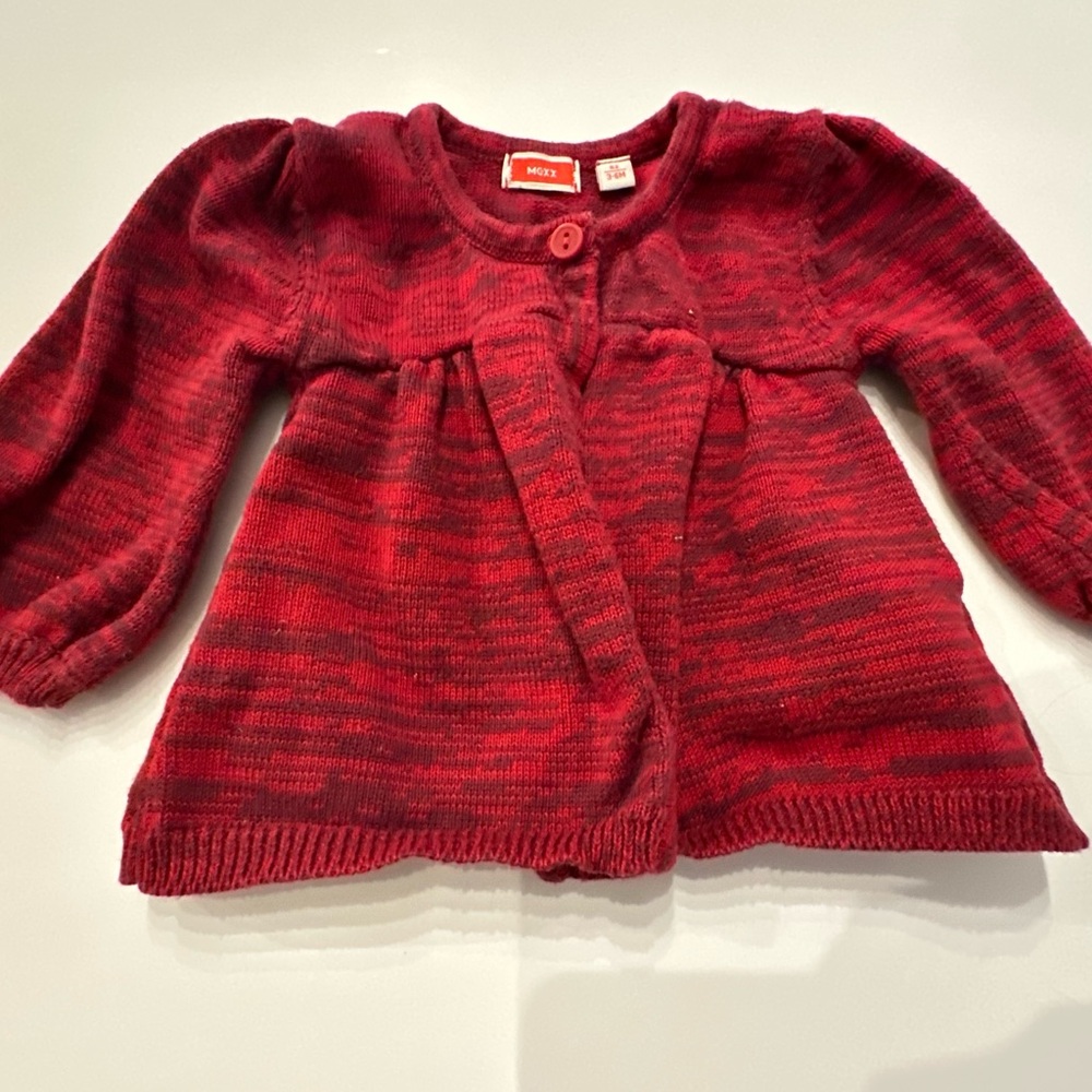 6/20$ MEXX Baby Red One Button Knitted Cardigan Size 3-6 months